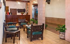 Hotel Fuerte de San Miguel Patzcuaro